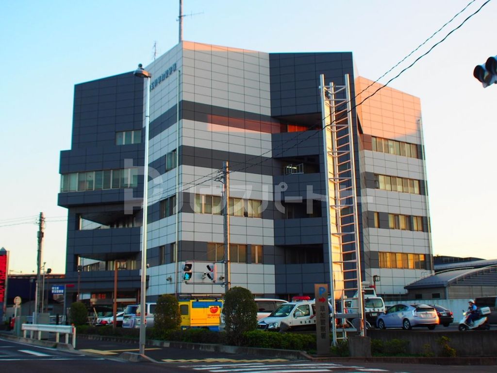警察署・交番　草加警察署（警察署・交番）まで2500m