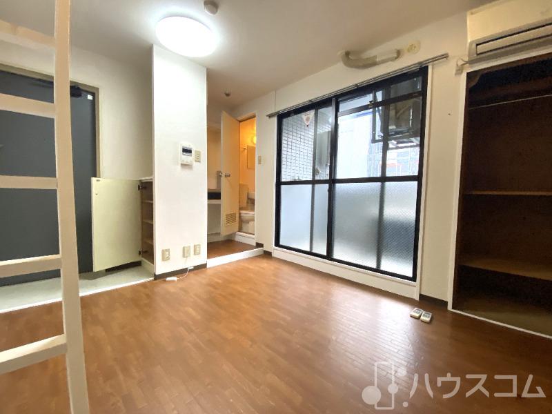 その他設備　窓からの光がいい感じです。