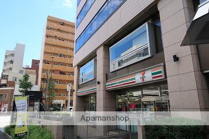 コンビニ　セブン－イレブン外神田２丁目妻恋坂店（コンビニ）まで246m