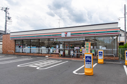 コンビニ　セブンイレブン 練馬早宮4丁目店（コンビニ）まで627m