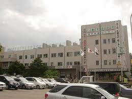 役所　札幌市豊平区役所（役所）まで2340m