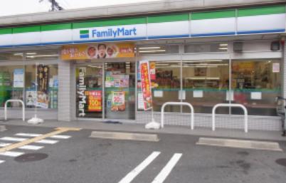 コンビニ　ファミリーマート 東大阪旭町店（コンビニ）まで1345m