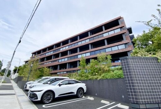 ダイアパレス八事柏木町の外観写真