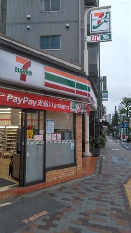 コンビニ　セブン－イレブン江東牡丹１丁目店（コンビニ）まで65m