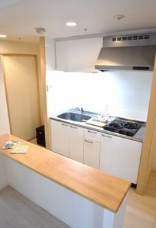 キッチン　リビング　別室参考写真