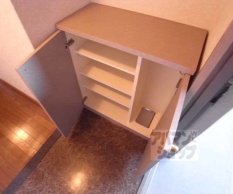 収納　シューズボックスです。