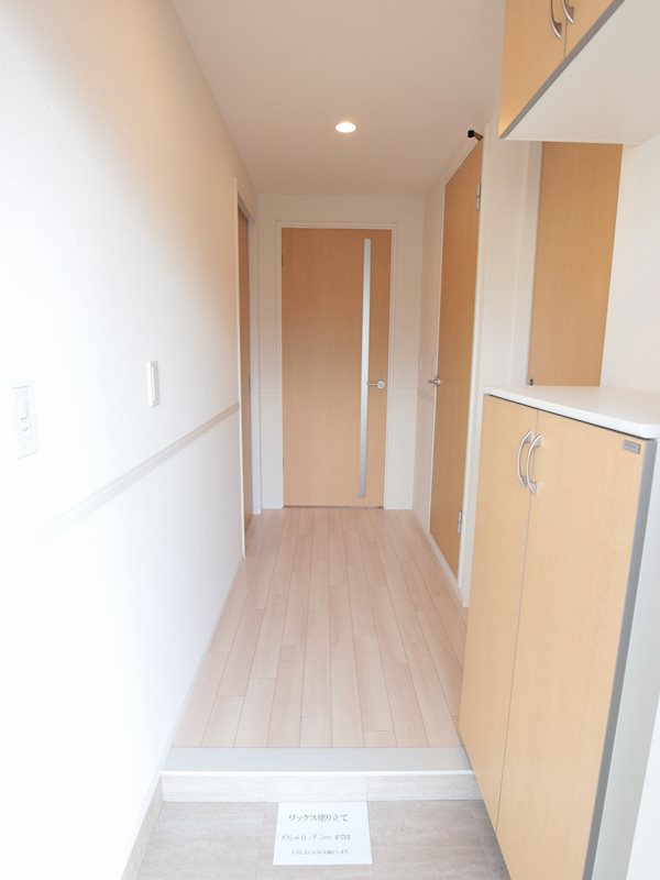 玄関　広々とした玄関スペースです