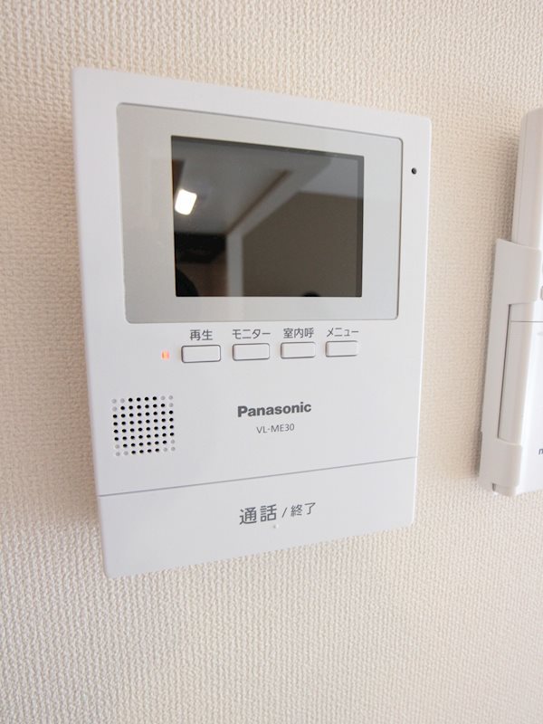 セキュリティ　モニター付きインターホンあります