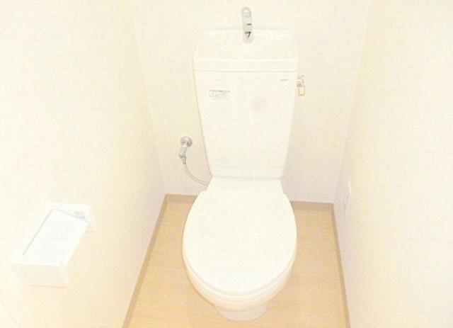 トイレ　同仕様参考写真