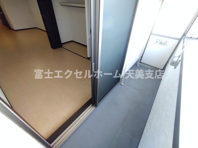 バルコニー