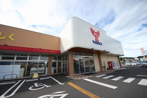 スーパー　ヤオハン　東店（スーパー）まで437m