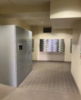 ロビー　建物の内部です