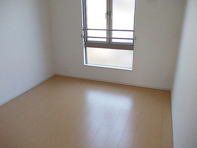 バス・シャワールーム　落ち着いた空間のお風呂です