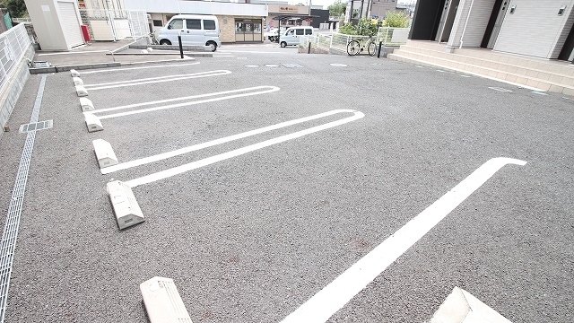 駐車場　駐車スペースもあります