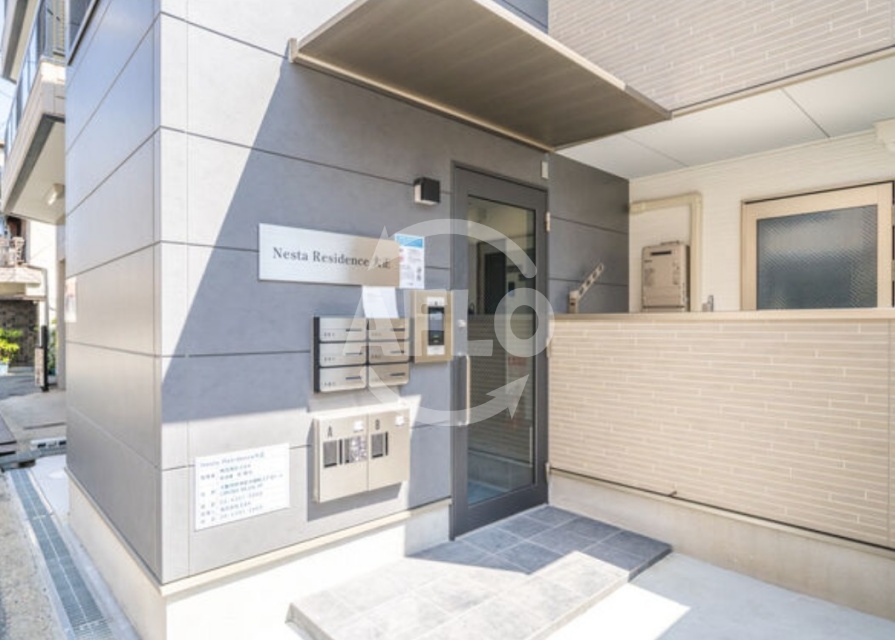 エントランス　Nesta Residence大正　エントランス