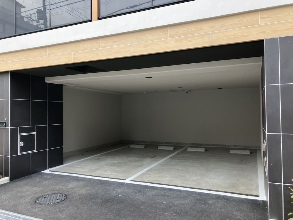 駐車場　空き状況はご確認ください。