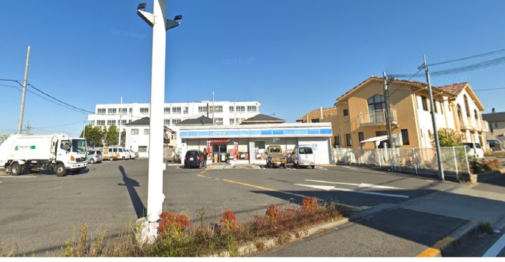 コンビニ　ローソン 堺草尾南店（コンビニ）まで807m