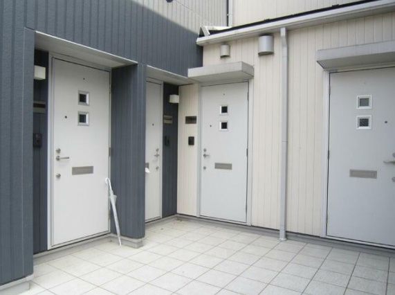 エントランス　☆共用部分☆