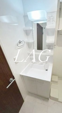 洗面設備　洗面台です。