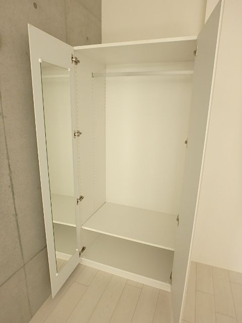 収納　洋室にある収納です