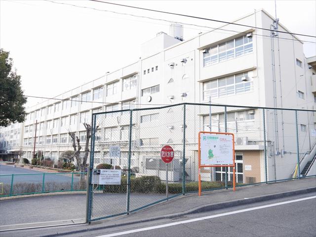 小学校　横浜市立山下小学校（小学校）まで919m