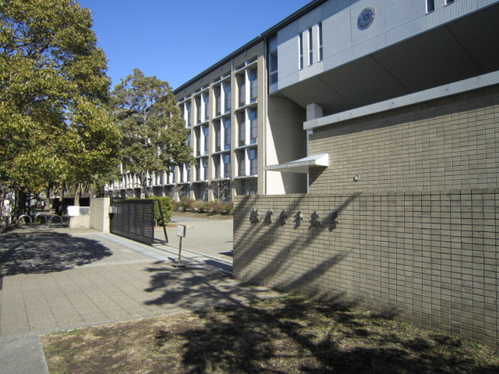 大学・短大　鎌倉女子大学（大学・短大）まで794m