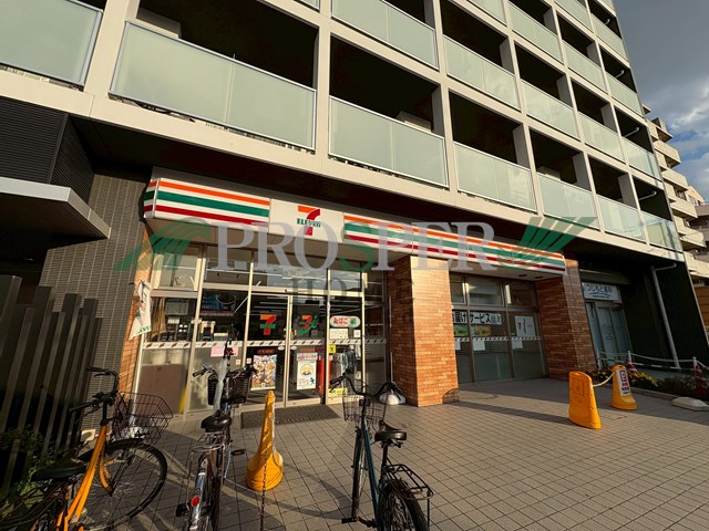 コンビニ　セブンイレブン地下鉄小路駅東店（コンビニ）まで240m