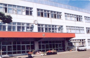 小学校　札幌市立美園小学校（小学校）まで511m
