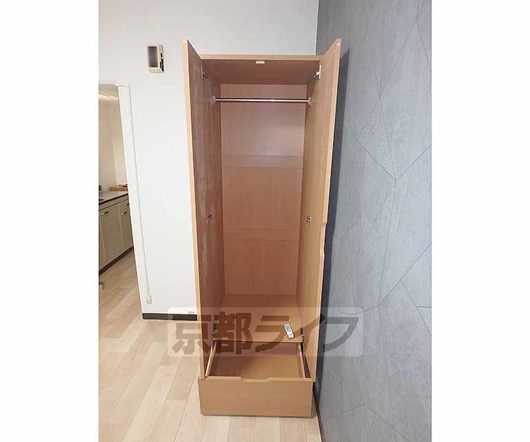 収納　引き出し付き収納です。