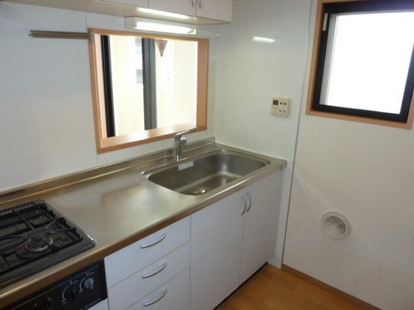 キッチン　※画像は同タイプ別部屋です