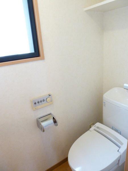 トイレ　※画像は同タイプ別部屋です