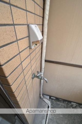 広島市南区 4階建 築29年の内装写真