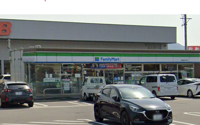 コンビニ　ファミリーマート 美濃加茂山手店（コンビニ）まで339m