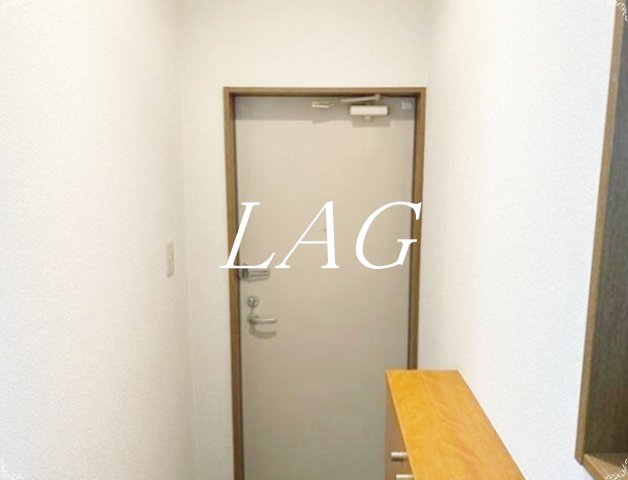 玄関　玄関です。