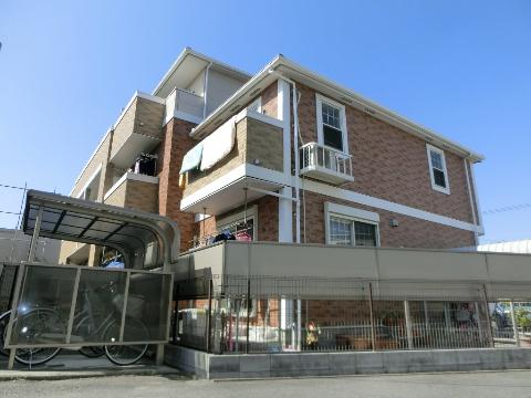 建物外観　外観写真（昼）