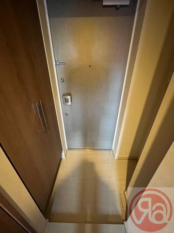 レジュールアッシュ天王寺クレアの玄関写真