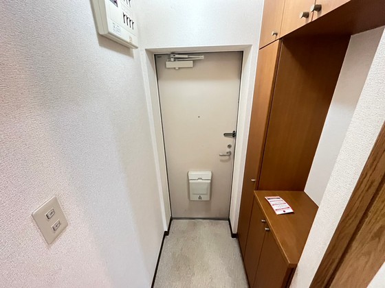 カサヴェルデ吉田IIの玄関写真