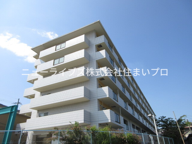 ＪＲ片町線 忍ケ丘駅 徒歩9分 築32年