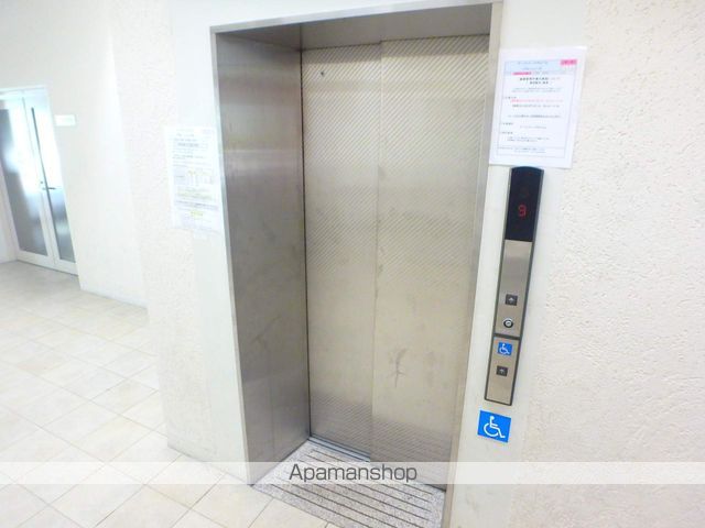 ロビー　ロビー