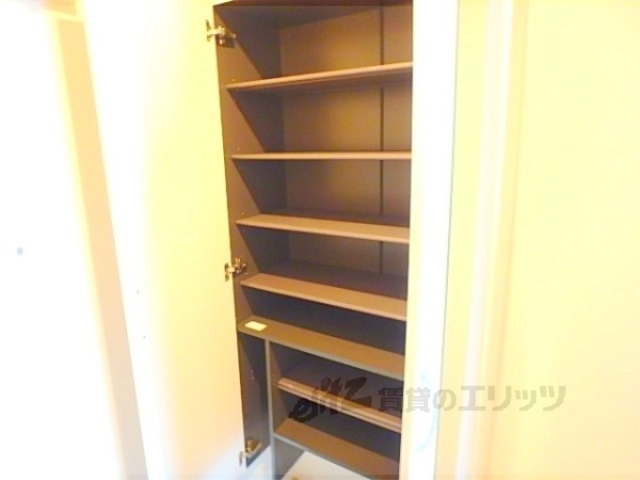 収納　下駄箱