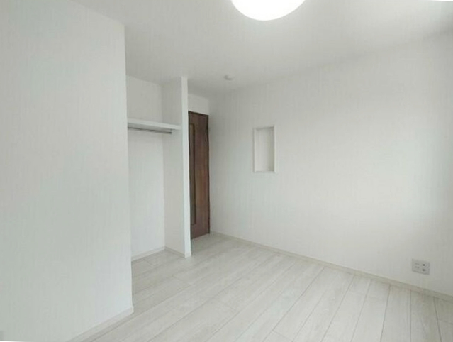 居室・リビング　開放感のあるゆったりとしたお部屋です♪