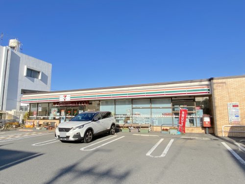 コンビニ　セブンイレブン 北助松駅前店（コンビニ）まで540m