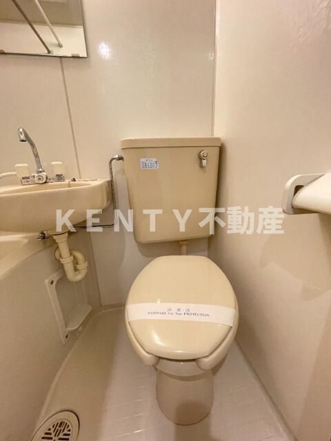 トイレ　コンパクトで使いやすいトイレです