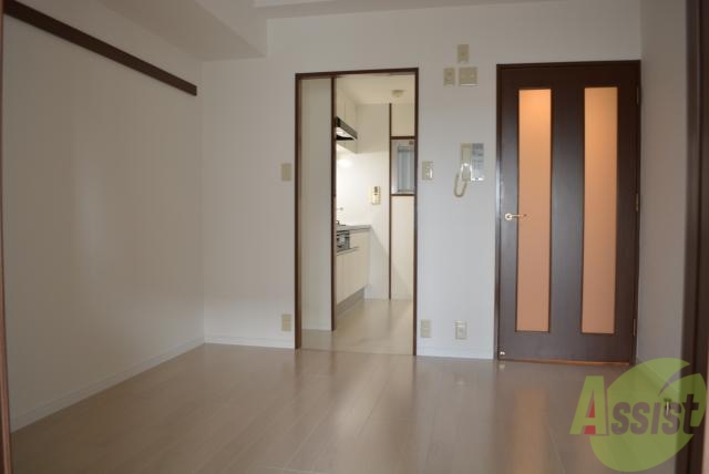 居室・リビング　きれいなお部屋ですね。