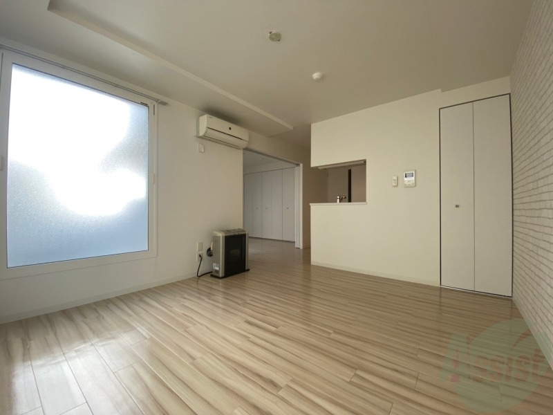 居室・リビング　広くてキレイなお部屋が広がっていて、充実した生活が送れそう。