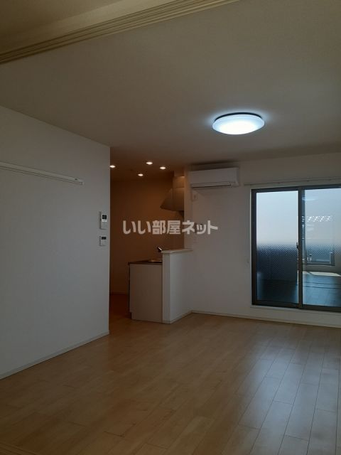 ミュゼIIIの居間写真