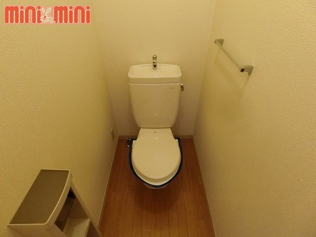 ヴェルデ須磨A・Bのトイレ写真