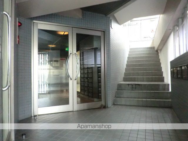 地下鉄箱崎線 千代県庁口駅 徒歩1分 13階建 築35年の外観写真