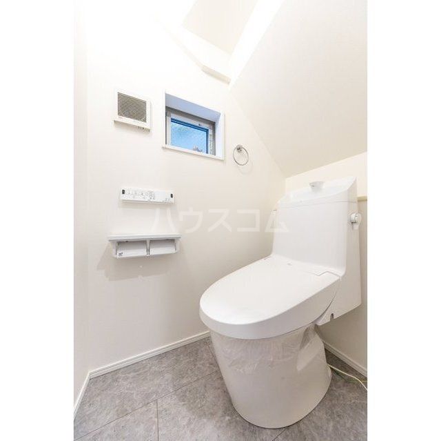 Kolet片倉♯16のトイレ写真