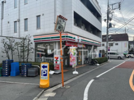 コンビニ　セブンイレブン西大井３丁目店（コンビニ）まで568m